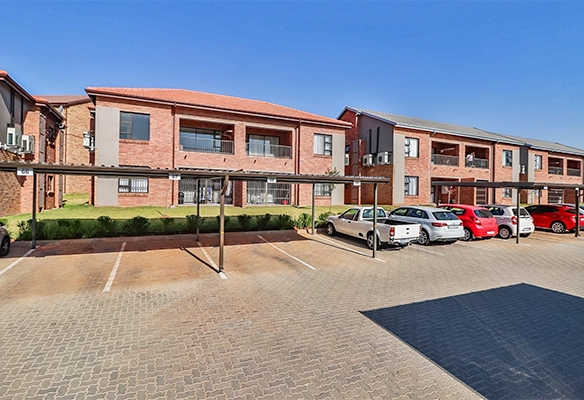 2 Bedroom Townhouse For Sale In Wilgeheuwel