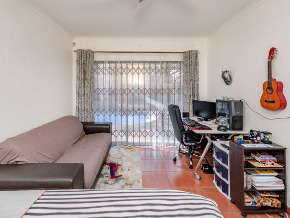 3 BEDROOM HOUSE FOR SALE IN MEYERSDAL