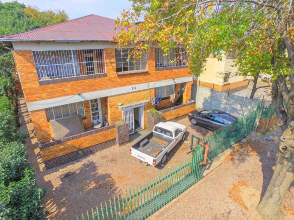 Commercial property for sale in Rosettenville