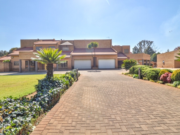A signature address in an exclusive Country Lifestyle ECO Estate