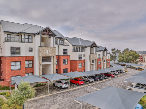 Ultra-Modern 2 Bedroom Apartment in Balboa Park Estate