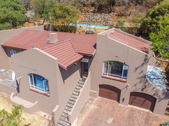 Prime location, breathtaking views, blue ribbon price tag !