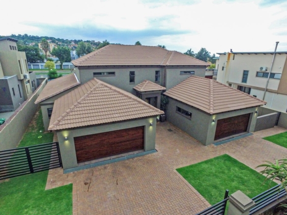 Exquisite family home in the distinguished Meyersdal Nature estate.