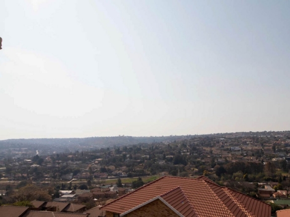 Introducing your dream home with breathtaking views!