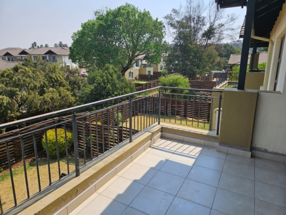 1st FLOOR 2 BED & 2 BATH UNIT, SECURE COMPLEX