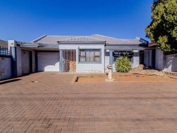 Ideal Investment or Starter Home