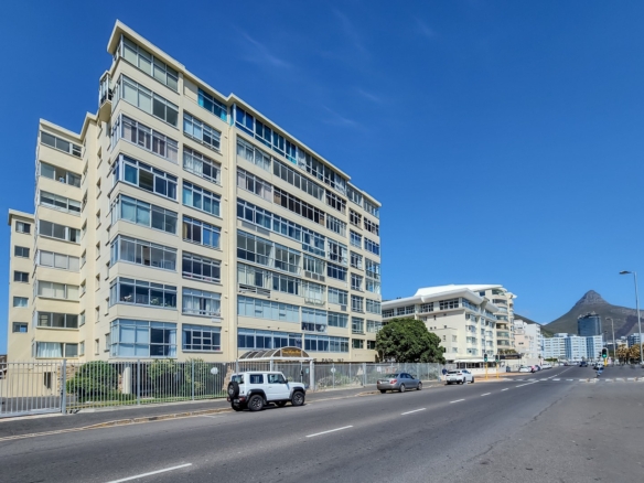 One-Bedroom Apartment in a Premier Retirement Community