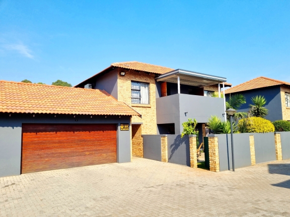 Beautiful 3-Bedroom Corner Unit with Exceptional Living Space